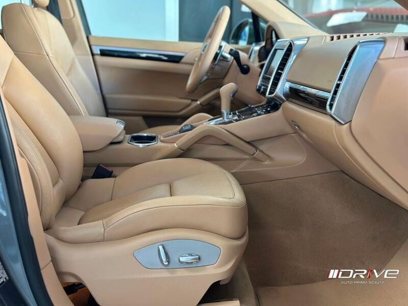 Porsche Cayenne Cayenne 3.0 Diesel