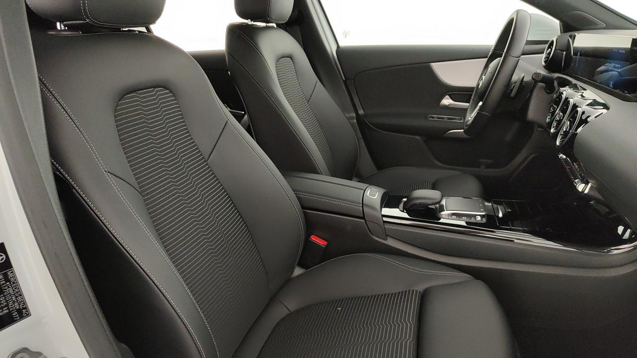 Mercedes-Benz A 180 d Sport auto