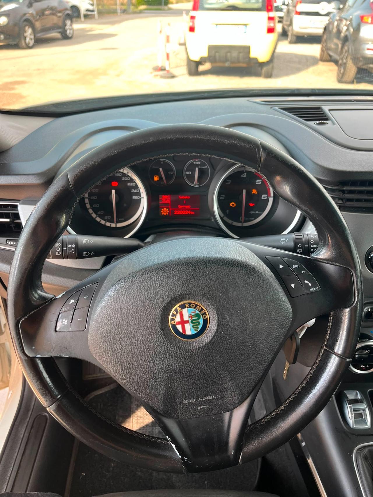 Alfa Romeo Giulietta 1.6 JTDm-2 105 CV Exclusive