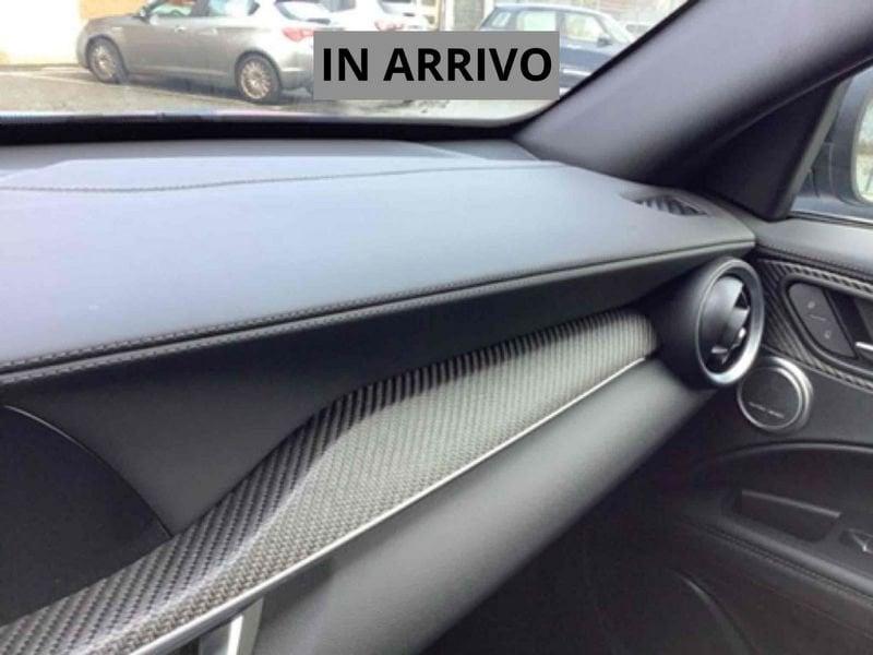 Alfa Romeo Stelvio 2.9 V6 520 CV Quadrifoglio AT8 Q4