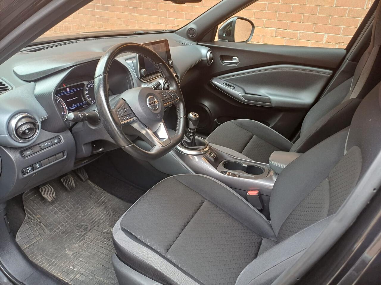 Nissan Juke 1.0 DIG-T 114 CV N-Connecta