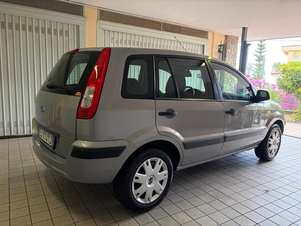 Ford Fusion 1.4 16V 5p.