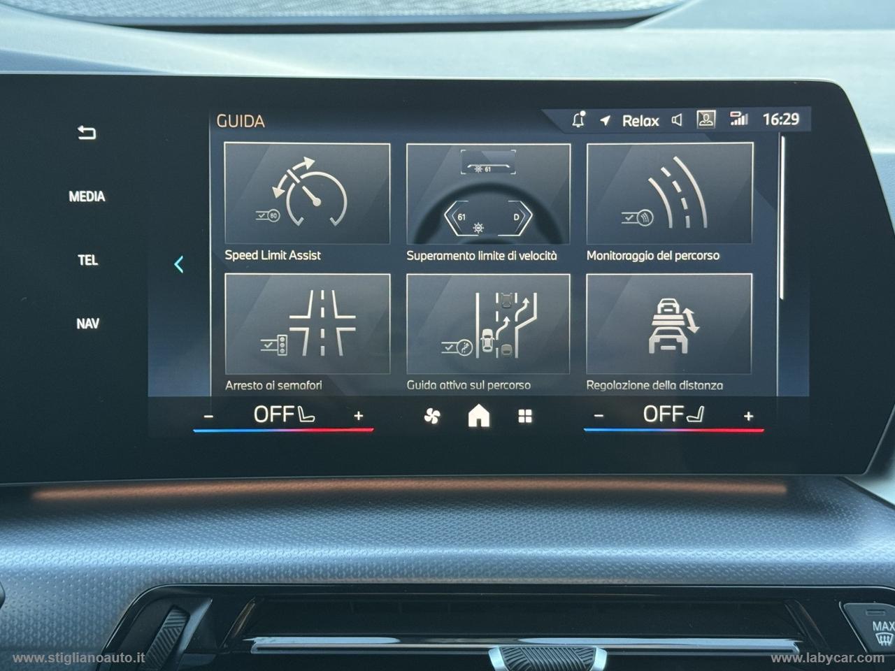 BMW 218d Active Tourer Msport HEAD- UP DISPLAY
