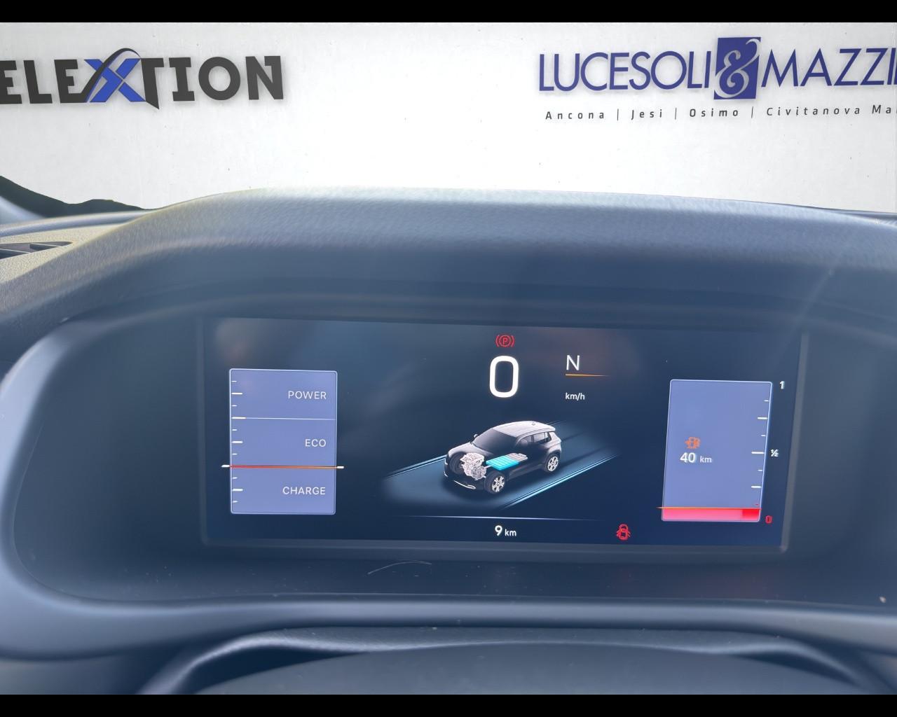 JEEP Avenger - Avenger 1.2 Turbo 110 CV e-Hybrid Altitude