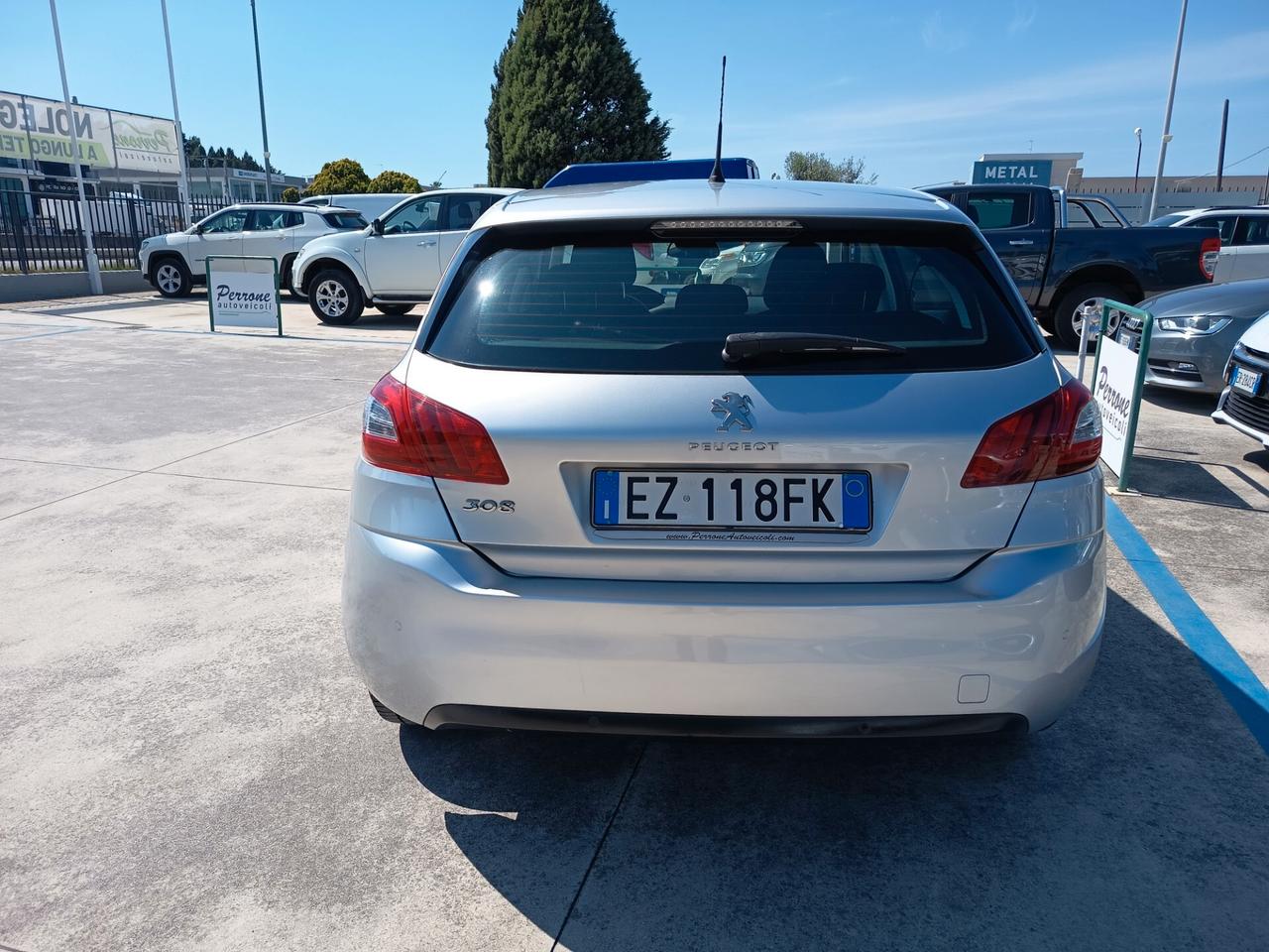 Peugeot 308 BlueHDi 100 S&S Active