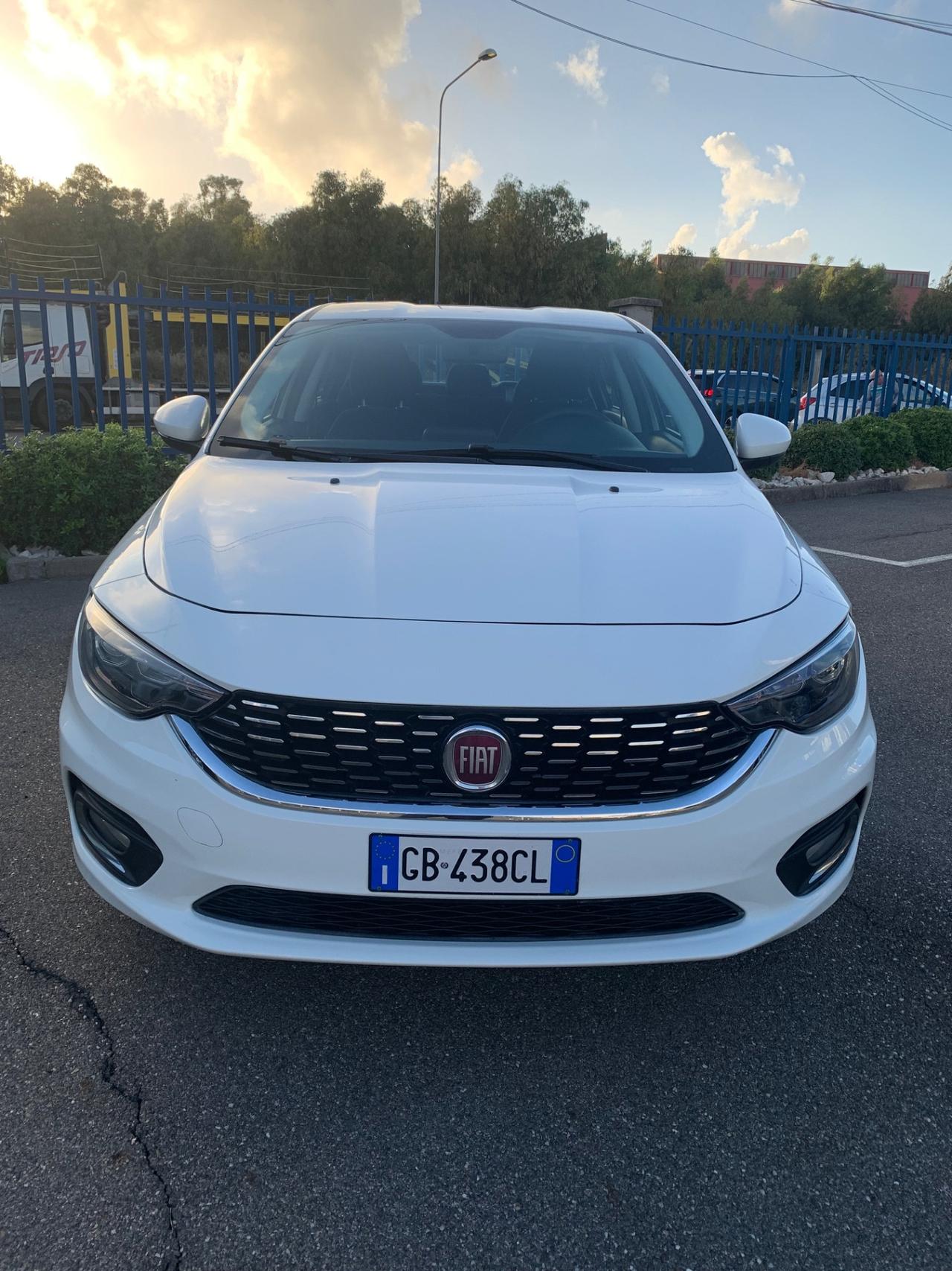 Fiat Tipo 1.6 Mjt 4 porte Lounge