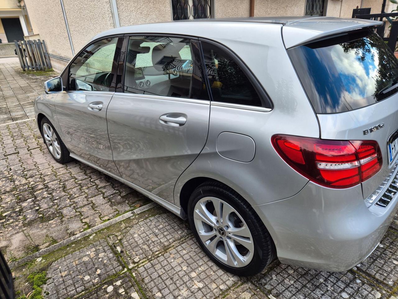 Mercedes-benz B 180 d Automatic Premium
