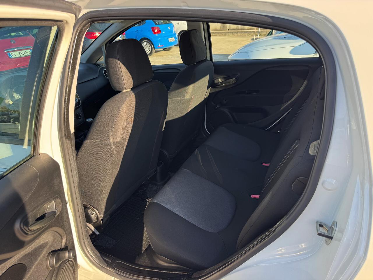 FIAT PUNTO 1.3 MJT II 75CV 5porte/2015