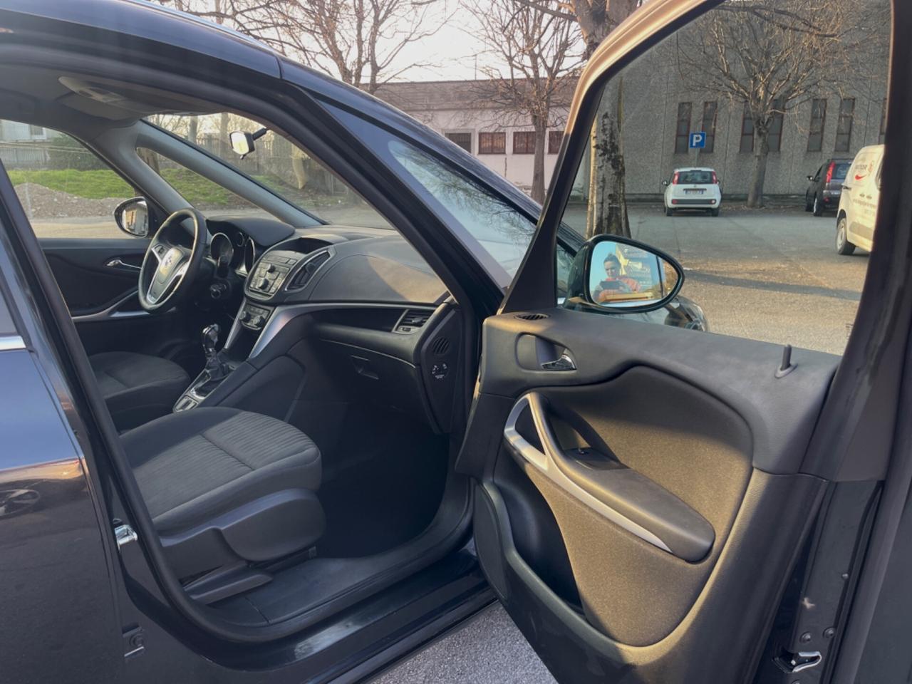 Opel Zafira Tourer 1.4 Turbo 140CV GPL Cosmo 7 Posti 2013