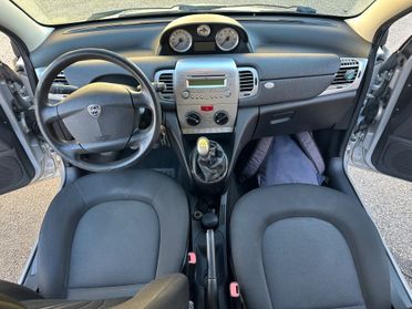 Lancia Ypsilon 1.2 69 CV pochi km clima