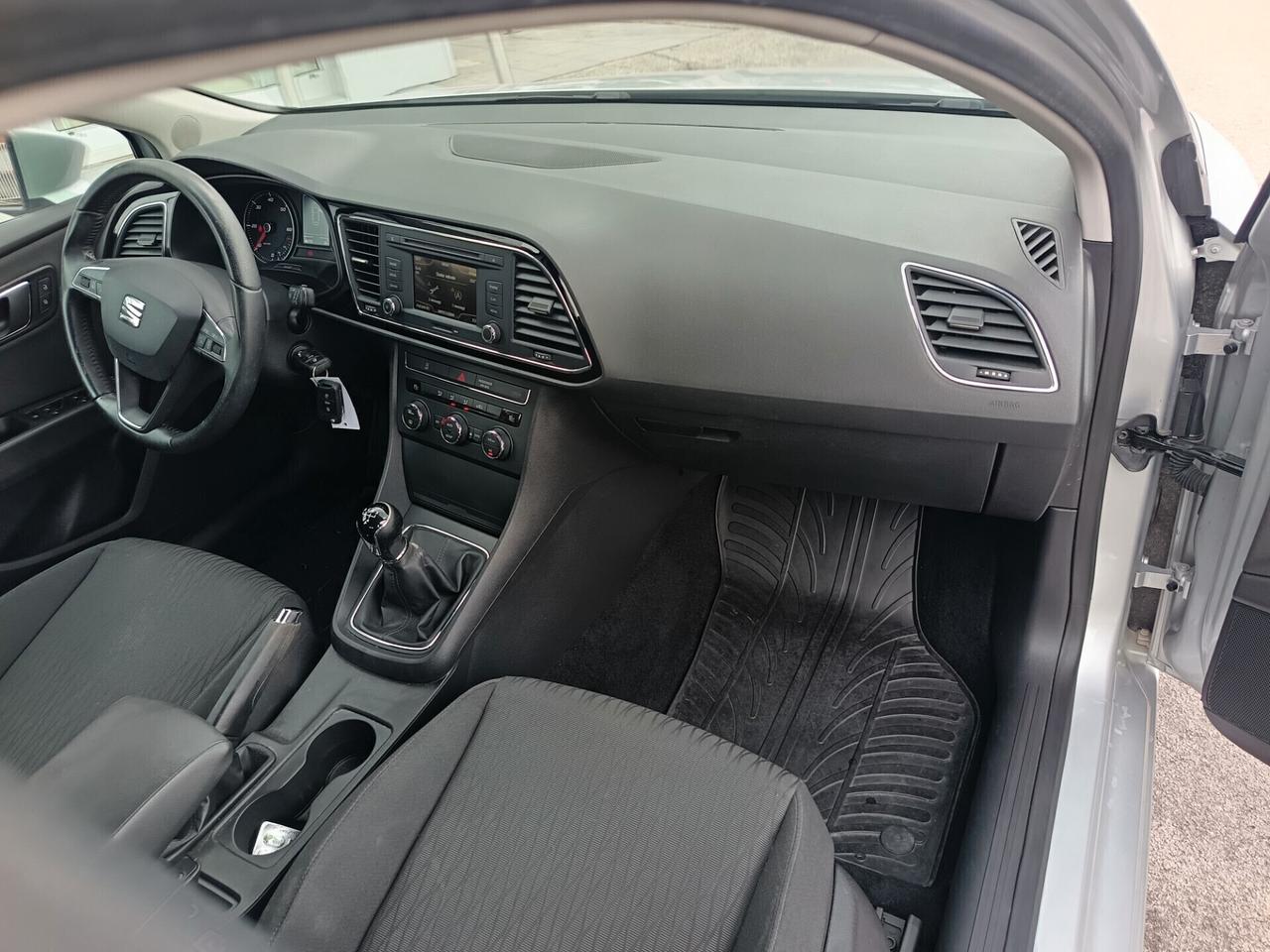 Seat Leon 1.6 TDI 2016 ok neo patente