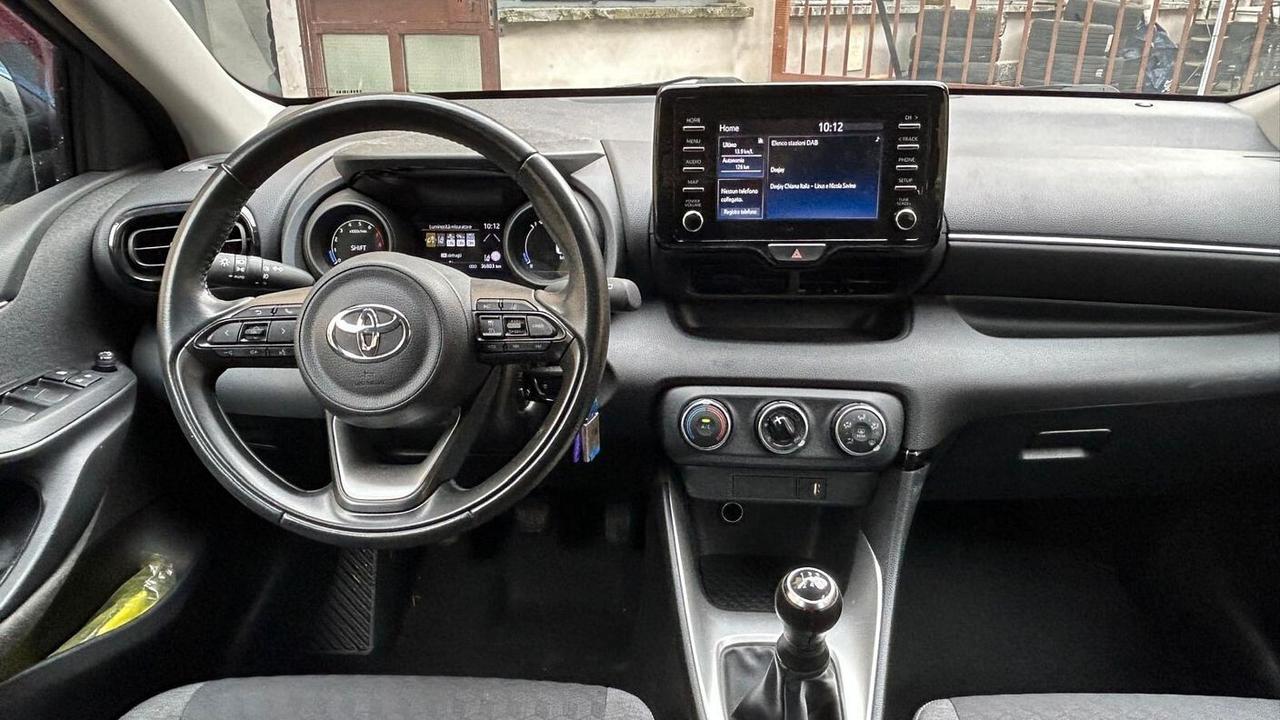 Toyota Yaris 1.0 TREND 5P * FULL LED * * NEOPATENTATI *