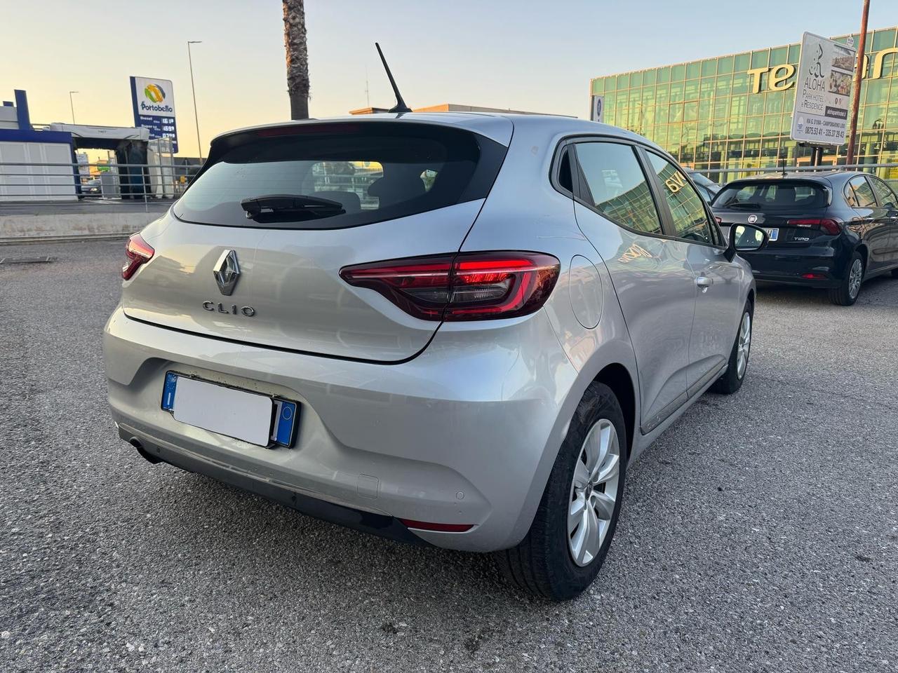 Renault Clio TCe 100 CV 5 porte Zen