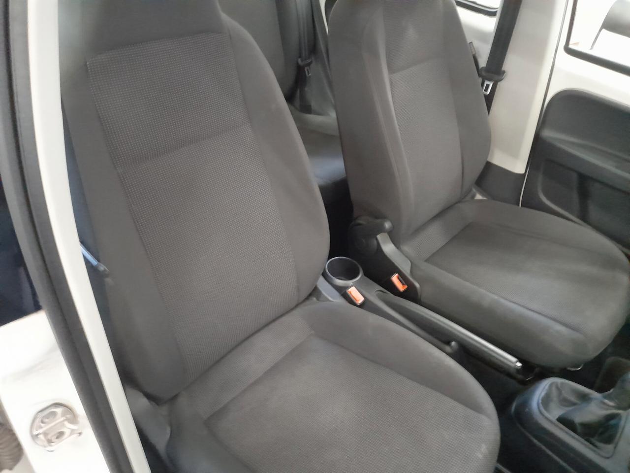 Volkswagen up! 1.0 5p. GARANTITA 1 ANNO