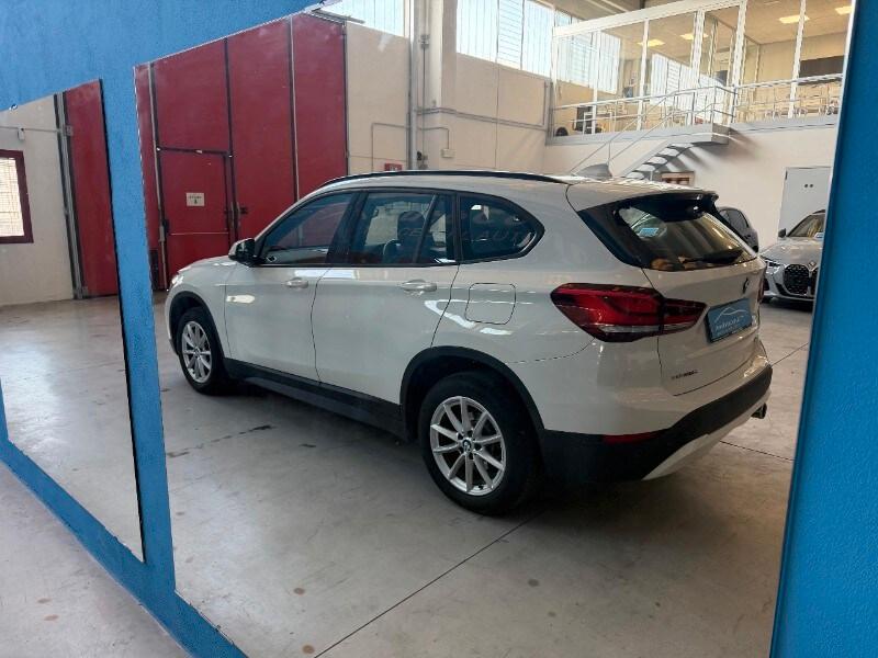 BMW X1 (F48) X1 sDrive16d Business A...