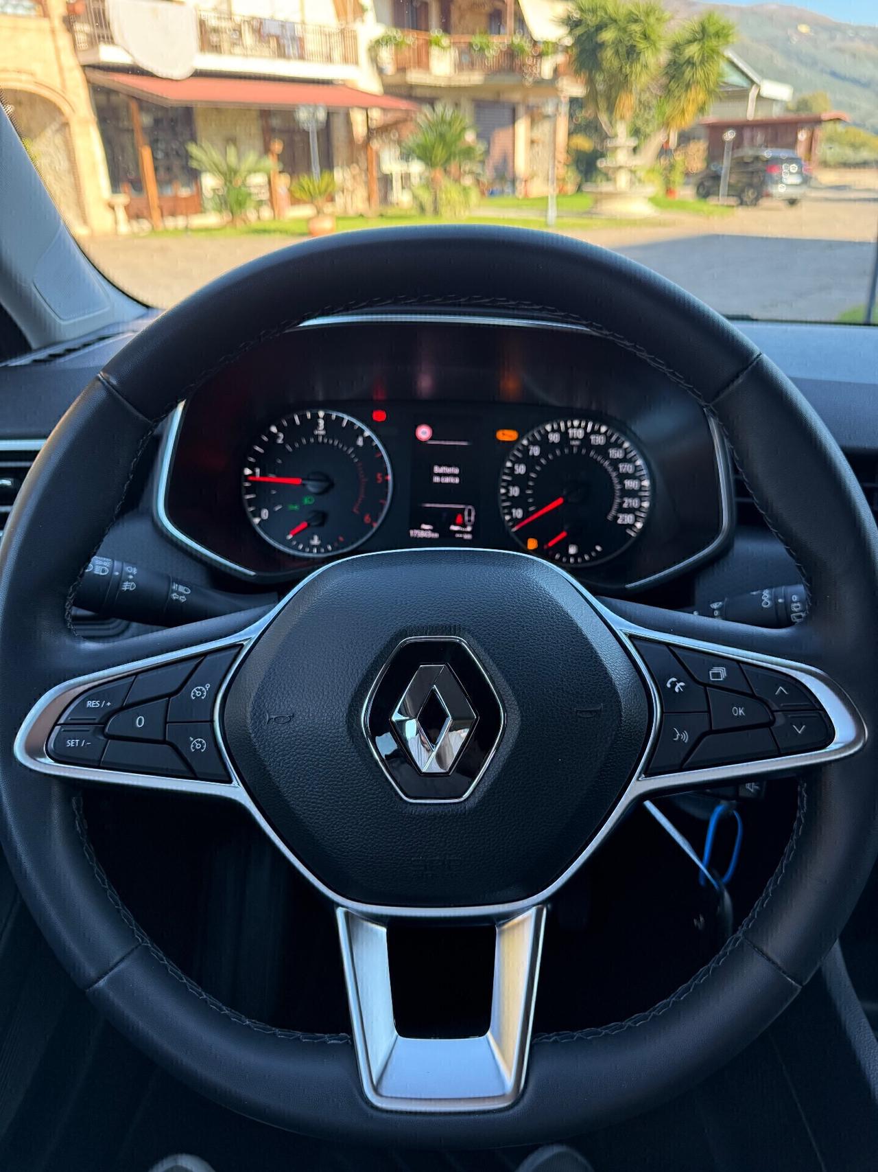 Renault Clio 1.5 Diesel nuovo modello uni proprietario X neo patentati