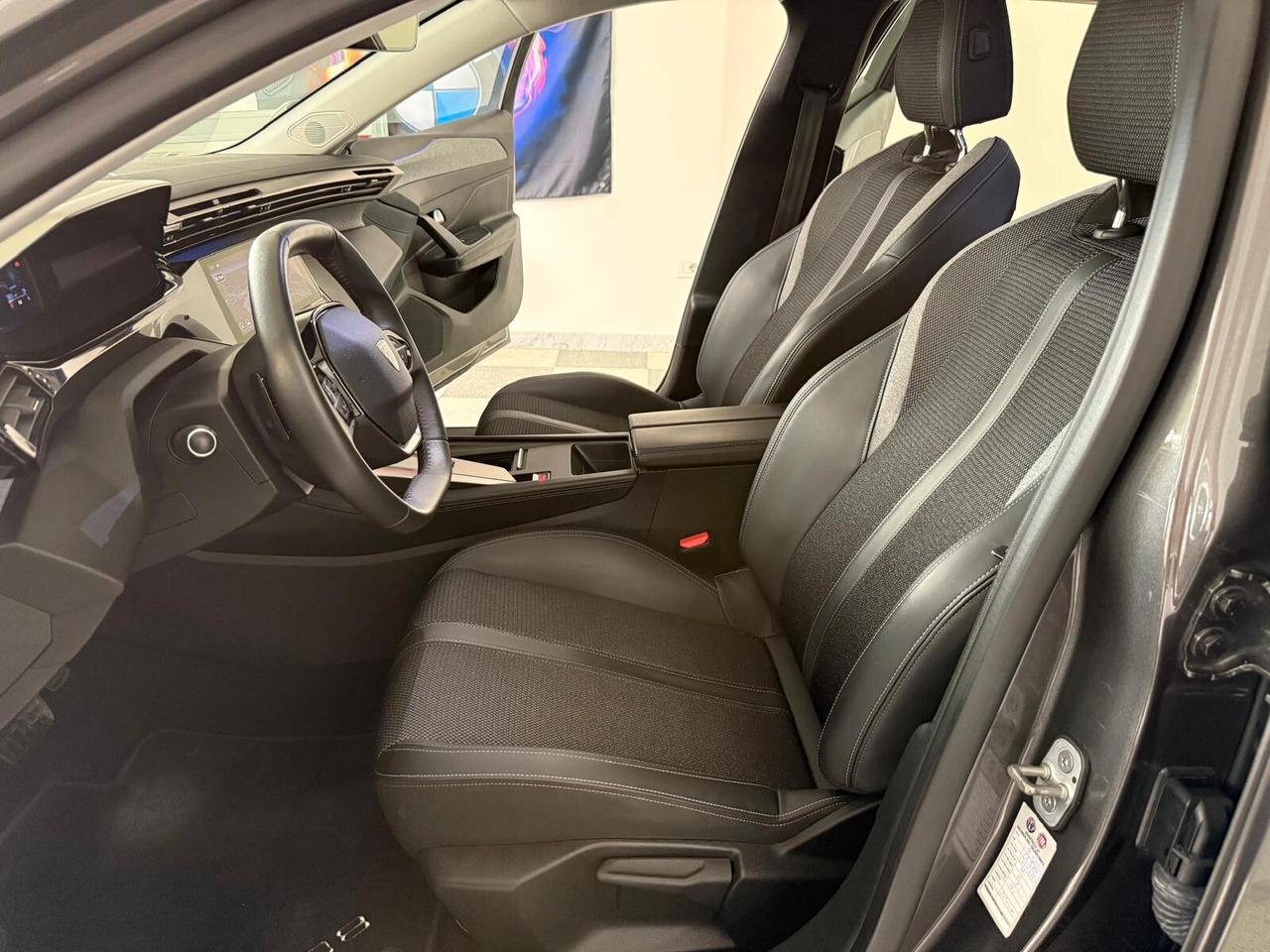 Peugeot 308 BlueHDi 130 S&S SW Allure