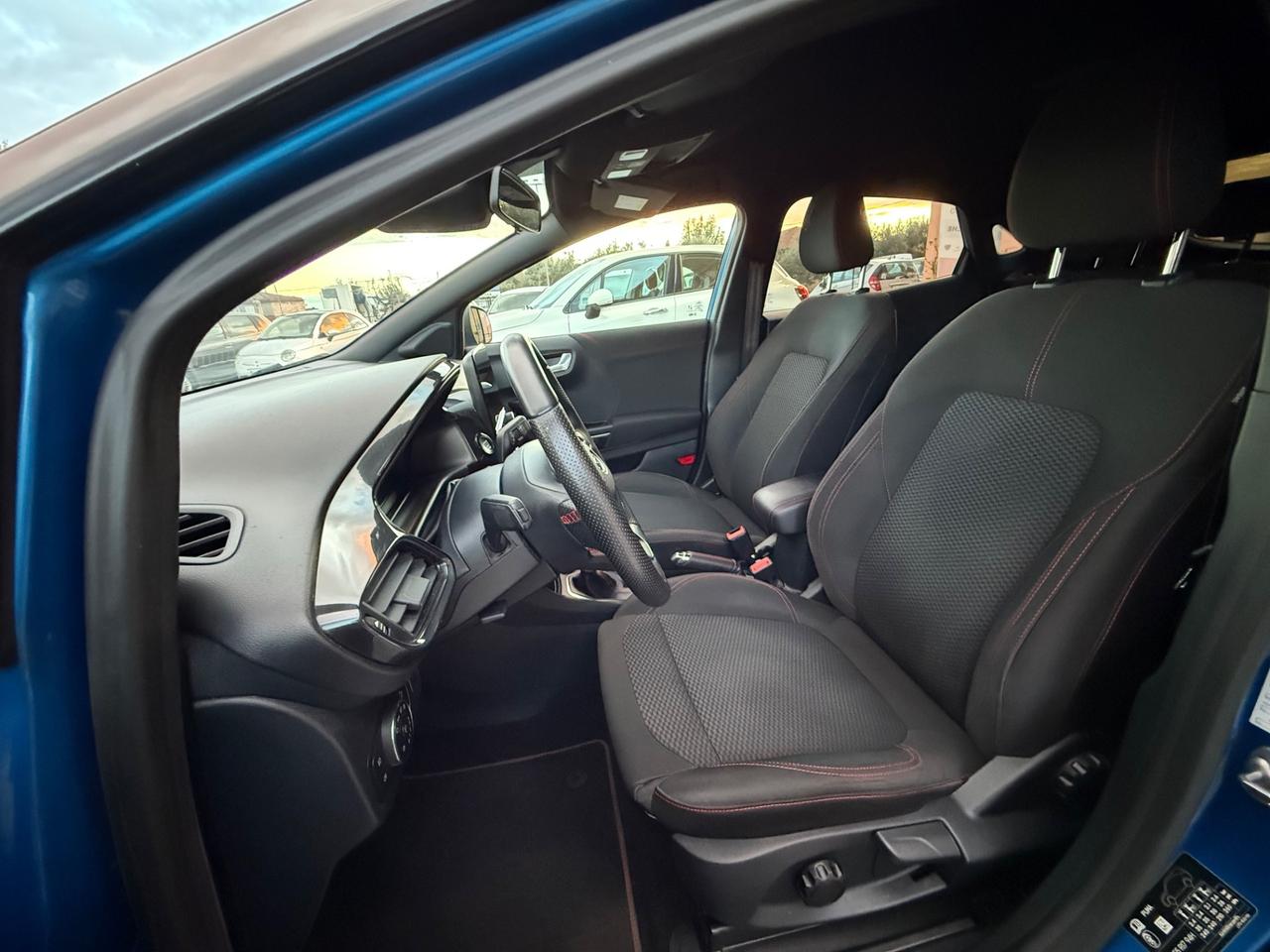 Ford Puma 1.0 EcoBoost Hybrid 125 CV S&S ST-Line