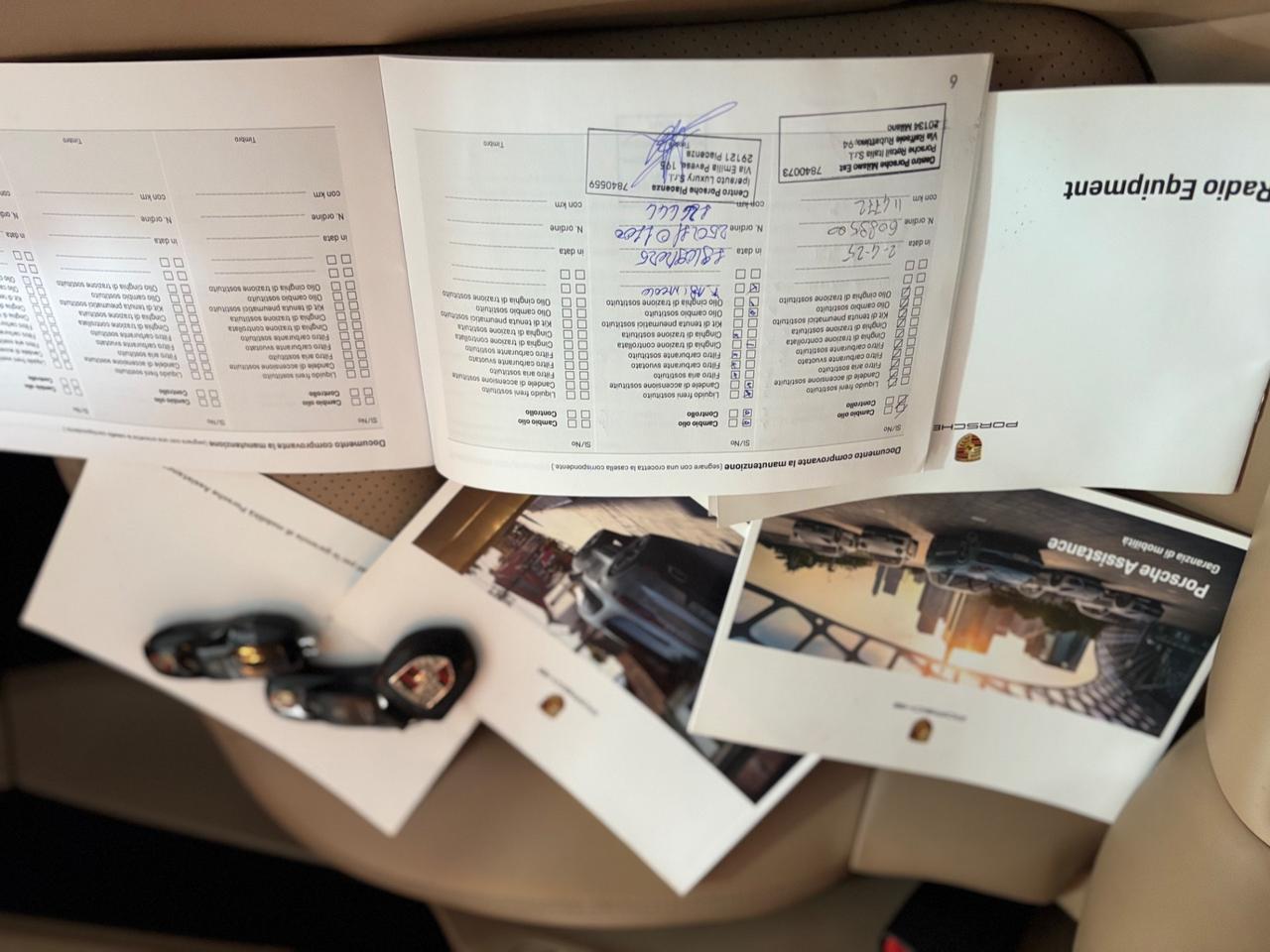 Porsche Macan 2.0 245 cv pdk tetto matrix sound permute finanziamenti