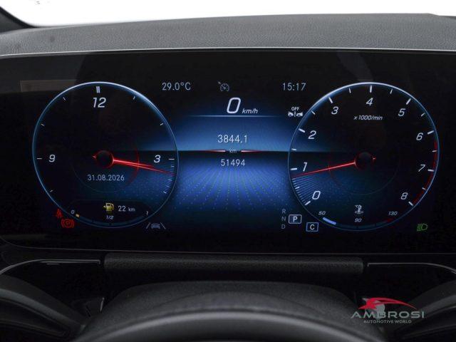 MERCEDES-BENZ GLA 180 180 Automatic Sport