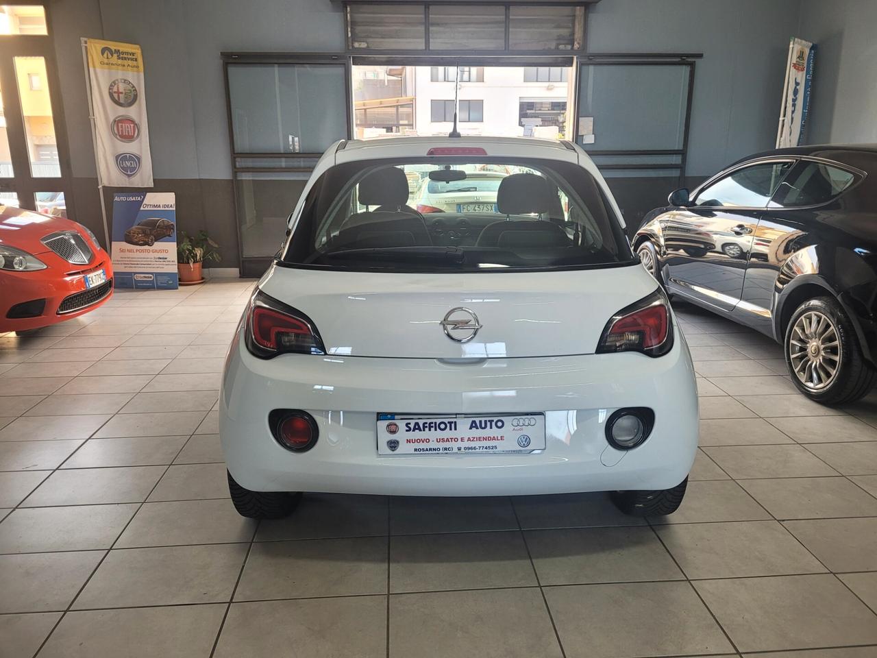 Opel Adam 1.4 87 CV GPL Tech Slam