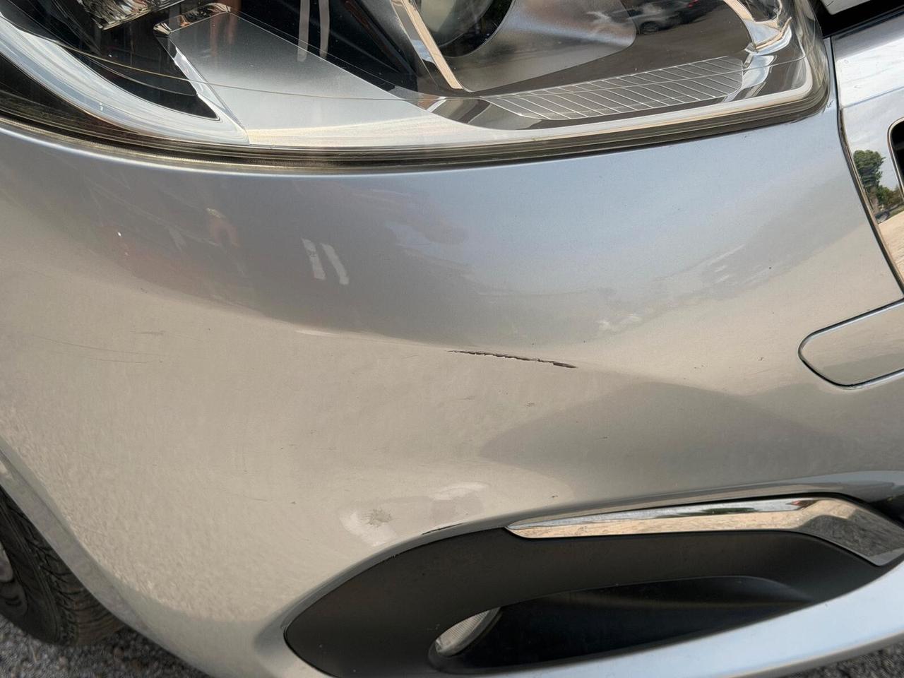 Peugeot 208 PureTech 82 5p. GPL Active