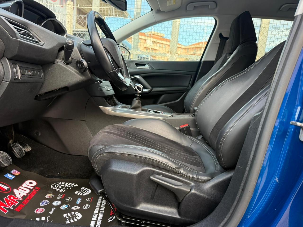 Peugeot 308 BlueHDi 120 S&S Allure