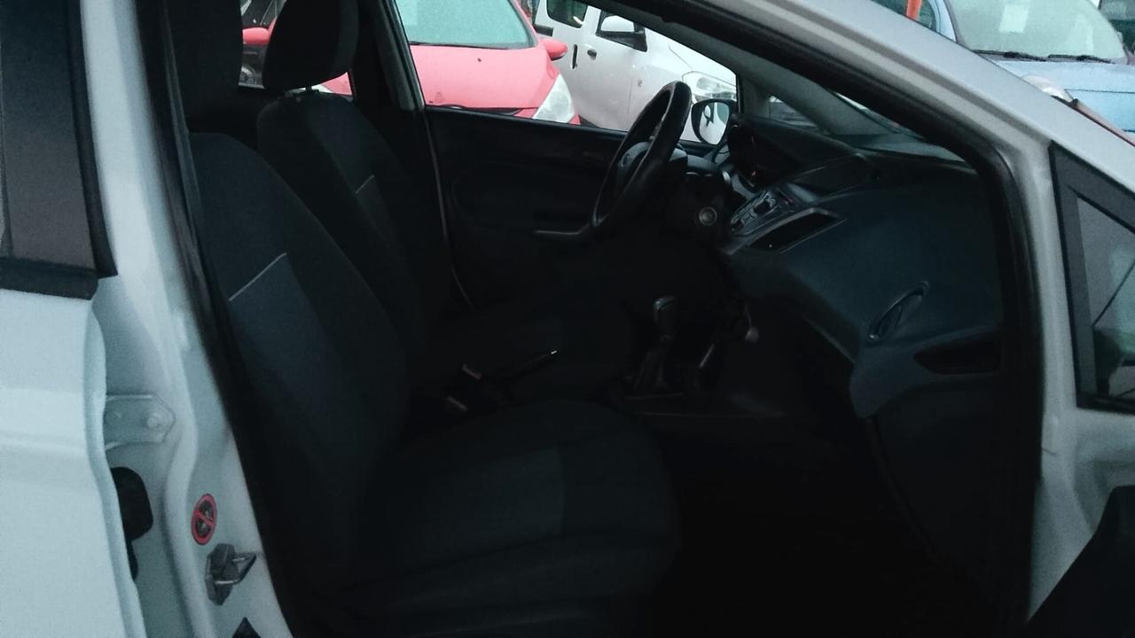 Ford Fiesta 1.4 TDCi 5p. Ghia