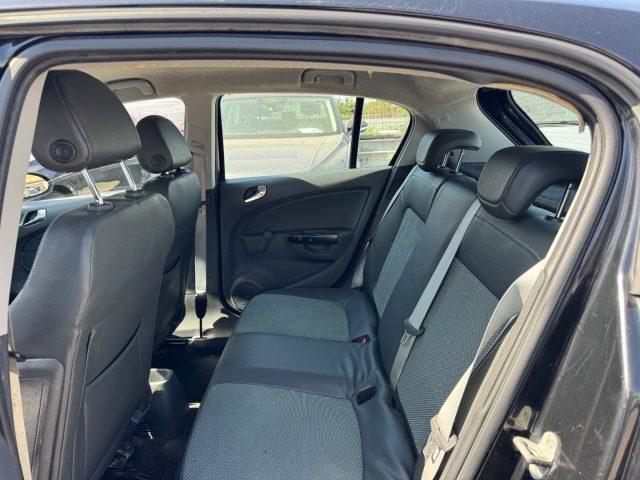 OPEL Corsa 1.2 5 porte Cosmo