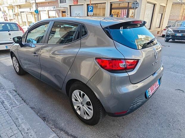 RENAULT Clio 1.5 dCi 75CV *NAVI* - 2016