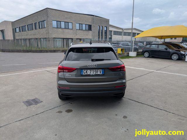 AUDI Q3 45 TFSI e S tronic Business Plug in Hybrid