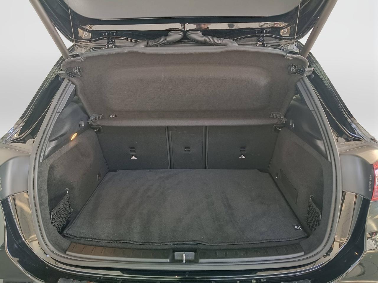 Mercedes-Benz GLA-H247 2023 - GLA 180 d AMG Line Advanced Plus auto