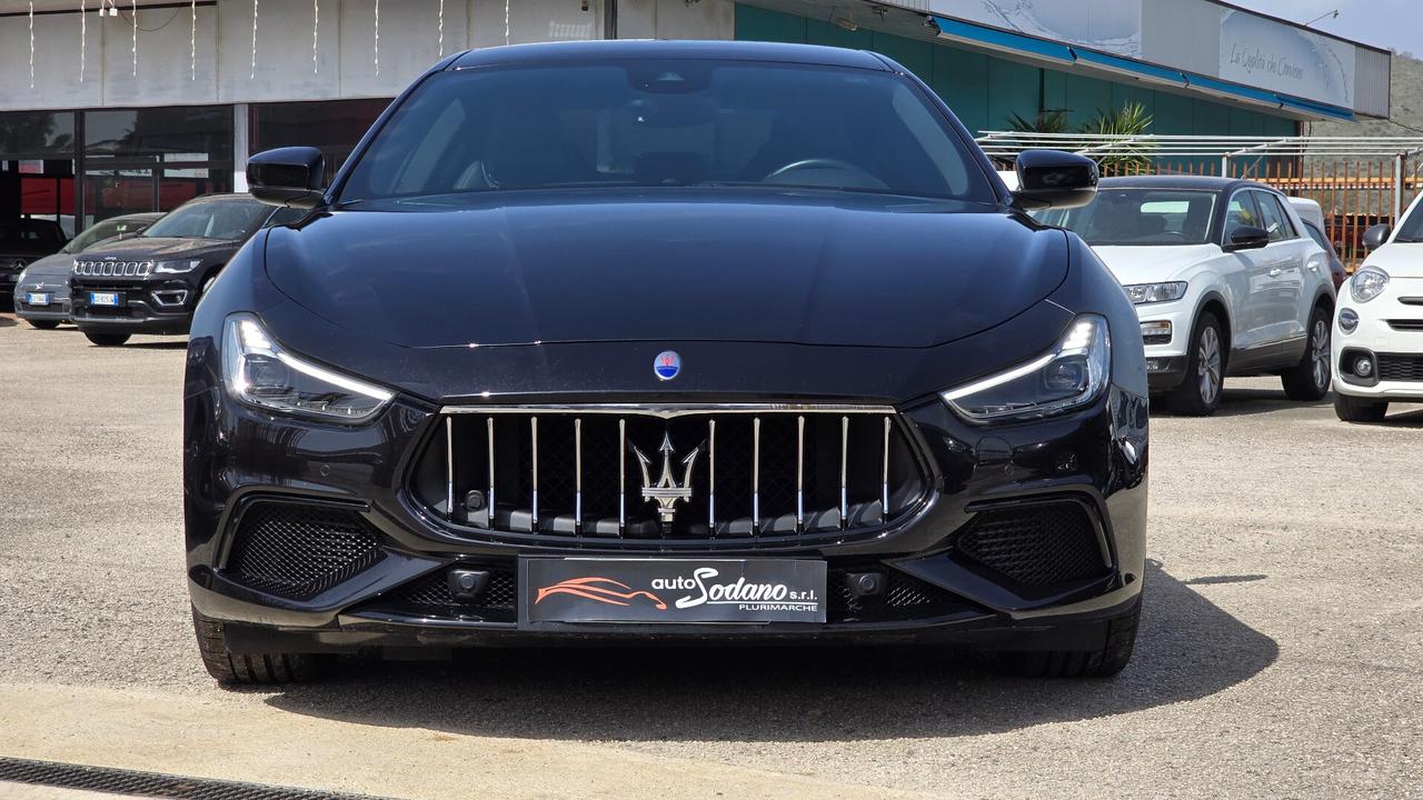 Maserati Ghibli V6 Diesel 275 CV Gransport