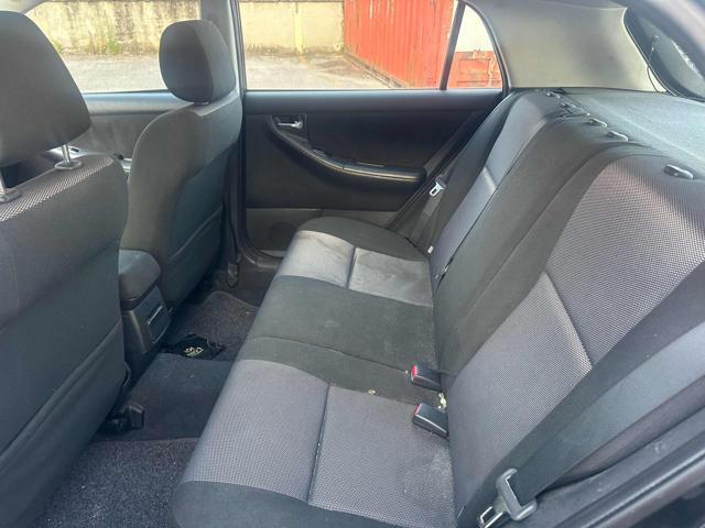 TOYOTA Corolla 130,510km come nuovo 2.0 16V D-4D 5 porte Sol ESP