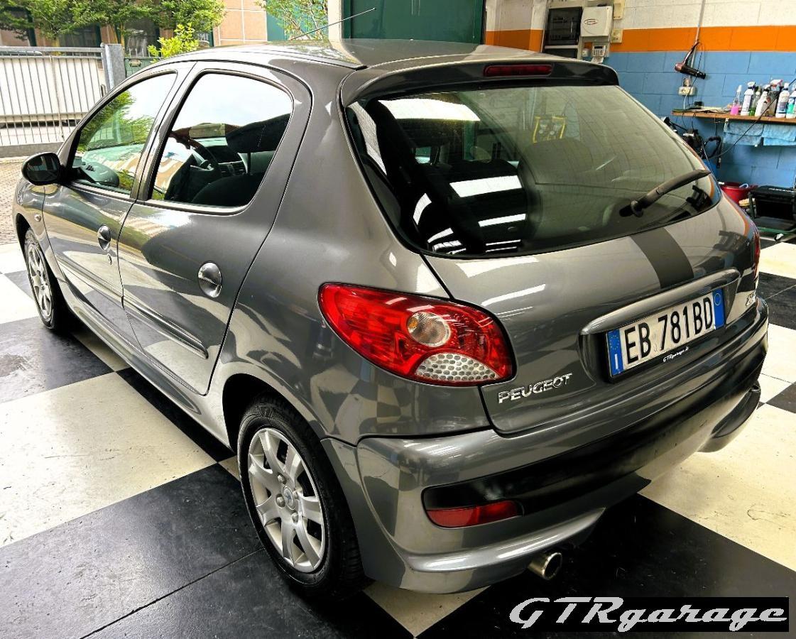 PEUGEOT - 206 - 1.1 60CV 5p. OK NEOPATENTATI