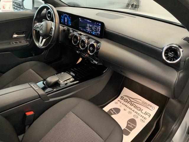 MERCEDES-BENZ CLA 180 d Automatico Sport