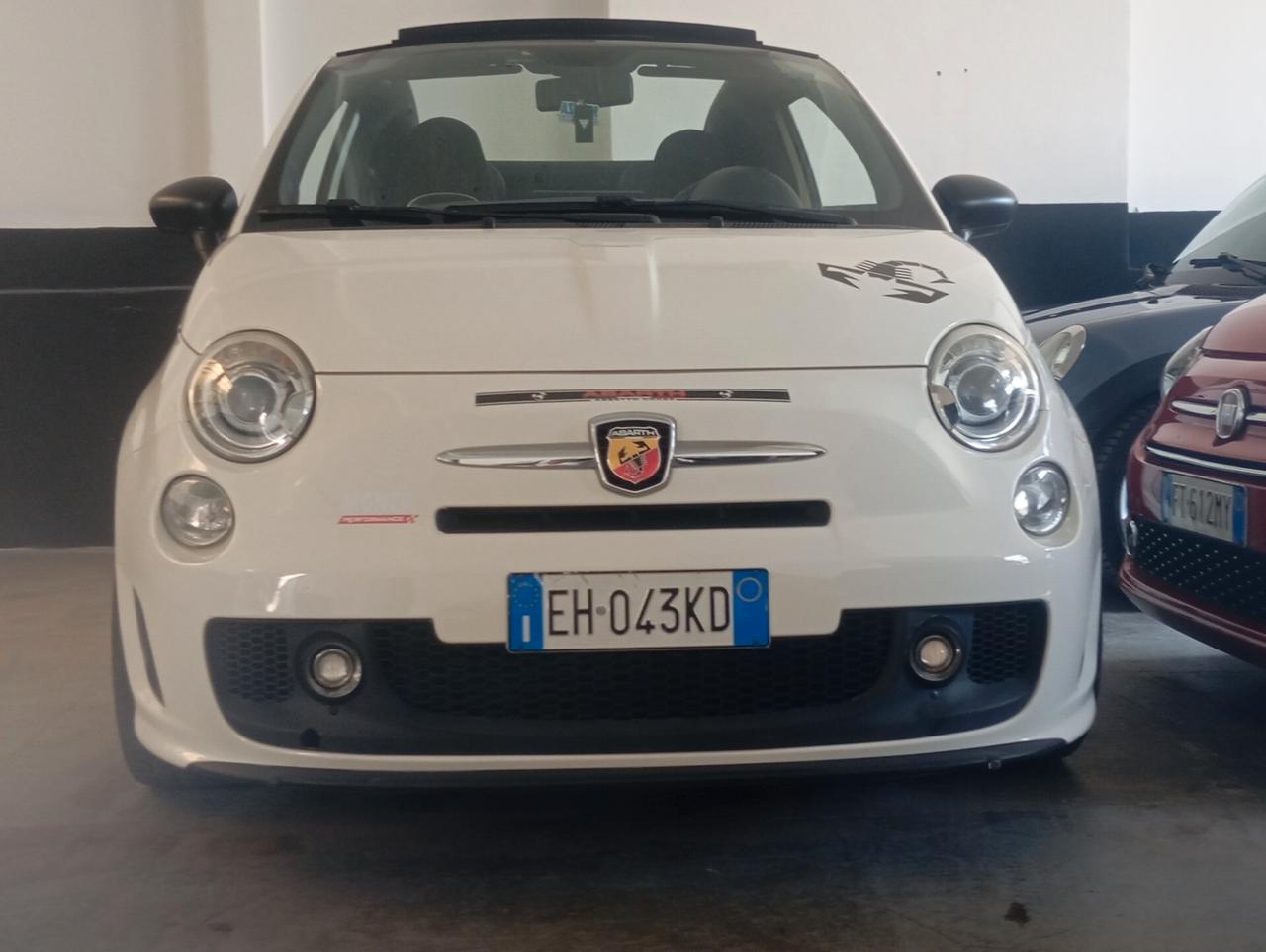 Abarth 500 C 1.4 Turbo T-Jet MTA