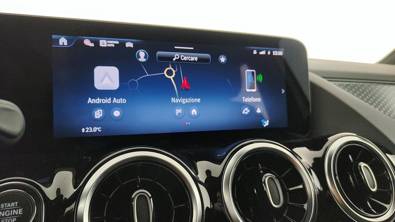 Mercedes-Benz GLA 200 d automatic