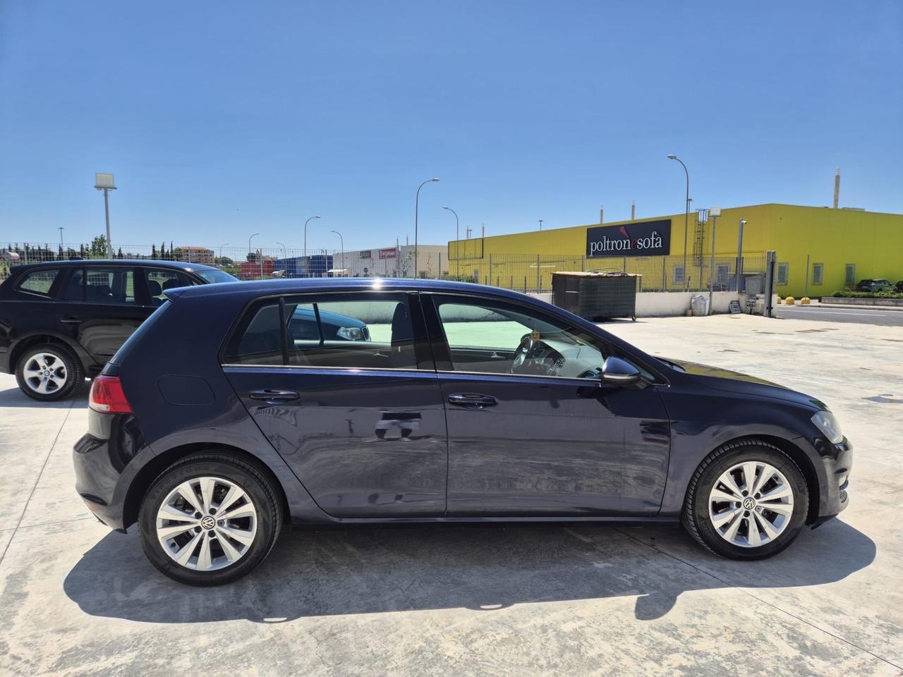 Volkswagen Golf 1.6 TDI 5p. Highline BlueMotion