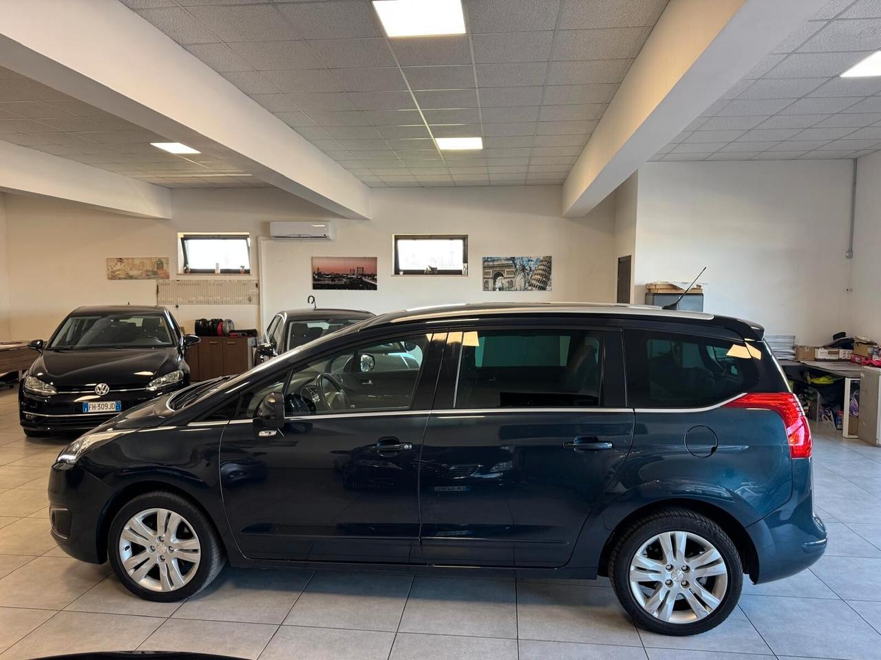 Peugeot 5008 1.6 BLUEHDI 120CV EAT6 ALLURE 7POSTI 2015