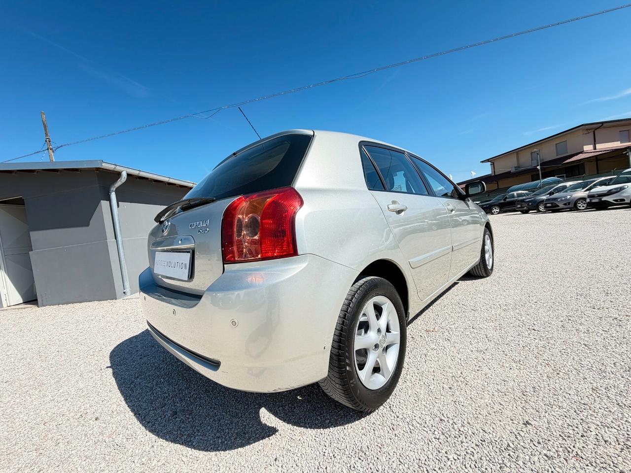 Toyota Corolla 1.4 D-4D 90 cv 5 p automatica 284.610 km