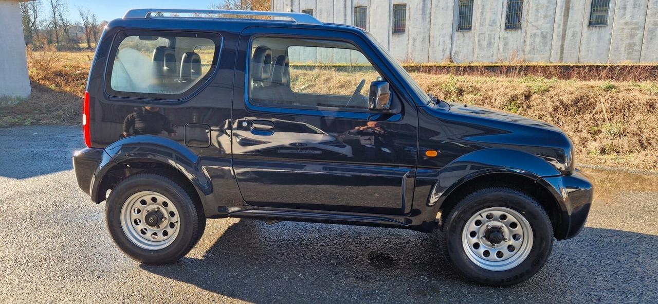 Suzuki Jimny 1.3i 16V cat 4WD JLX 55.315 KM