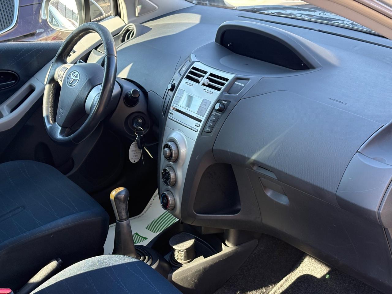 Toyota Yaris 1.3 5 porte Sol