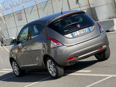 Lancia Ypsilon 1.2 69 CV-GPL-PERMUTABILE