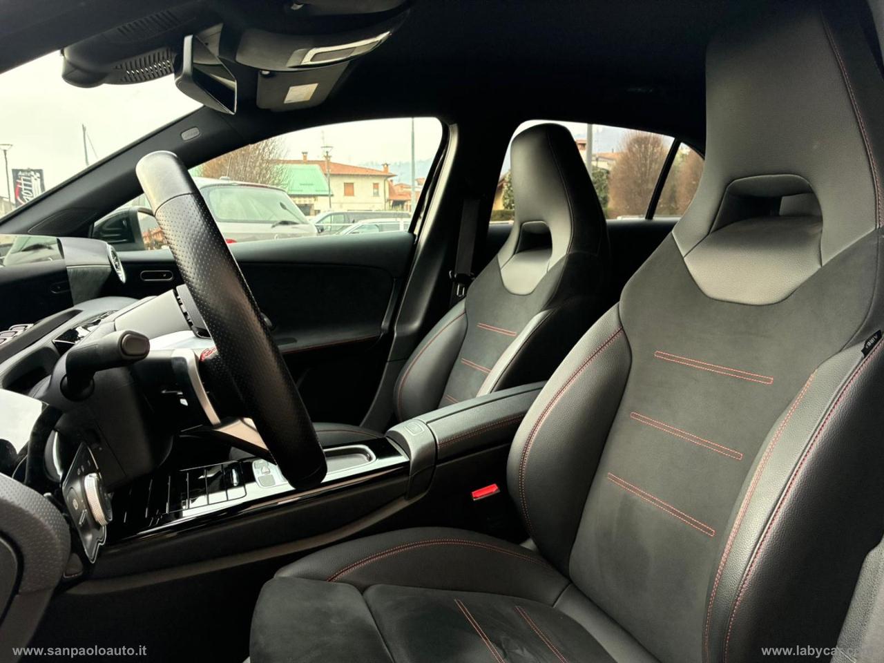 MERCEDES-BENZ A 200 d Automatic Premium Plus AMG Line