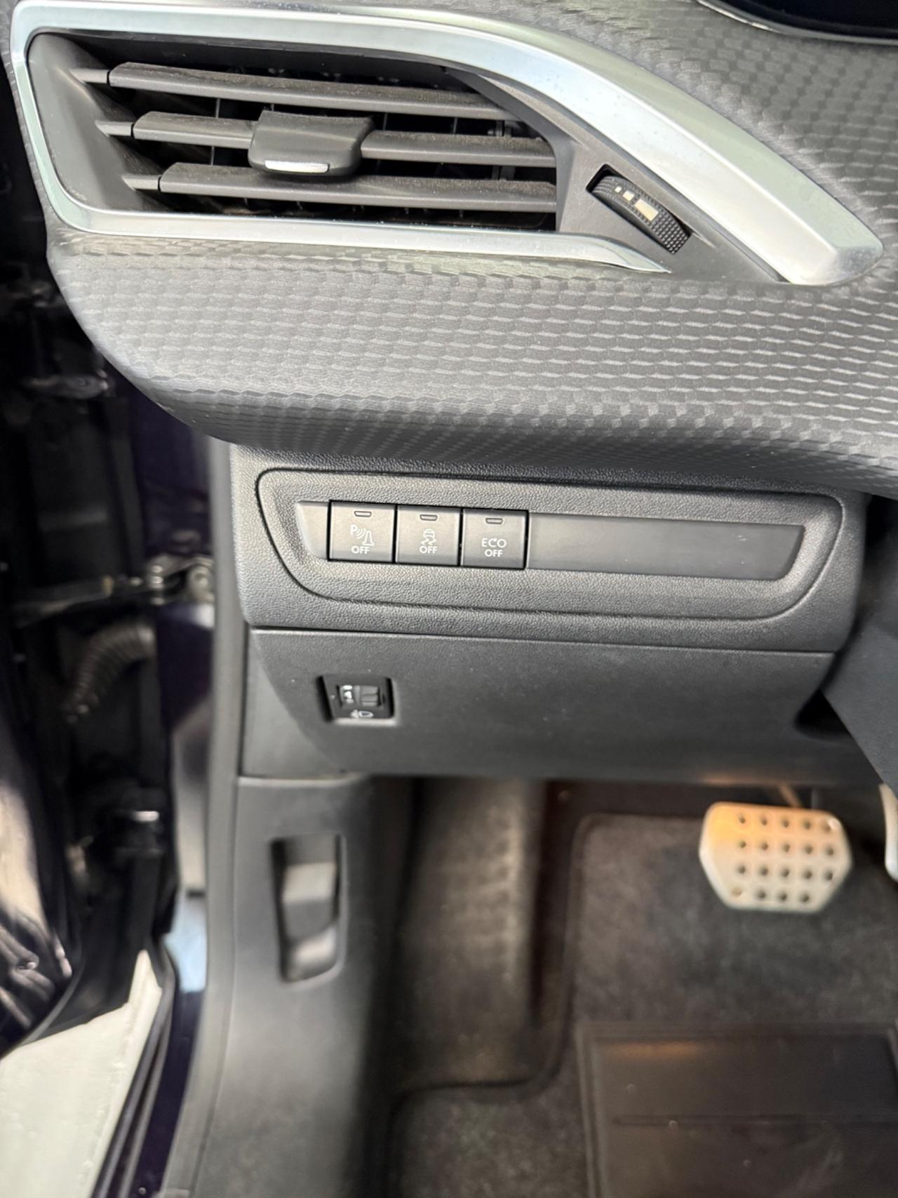 Peugeot 208 PureTech Turbo 110 EAT6 S&S 5 porte GT Line