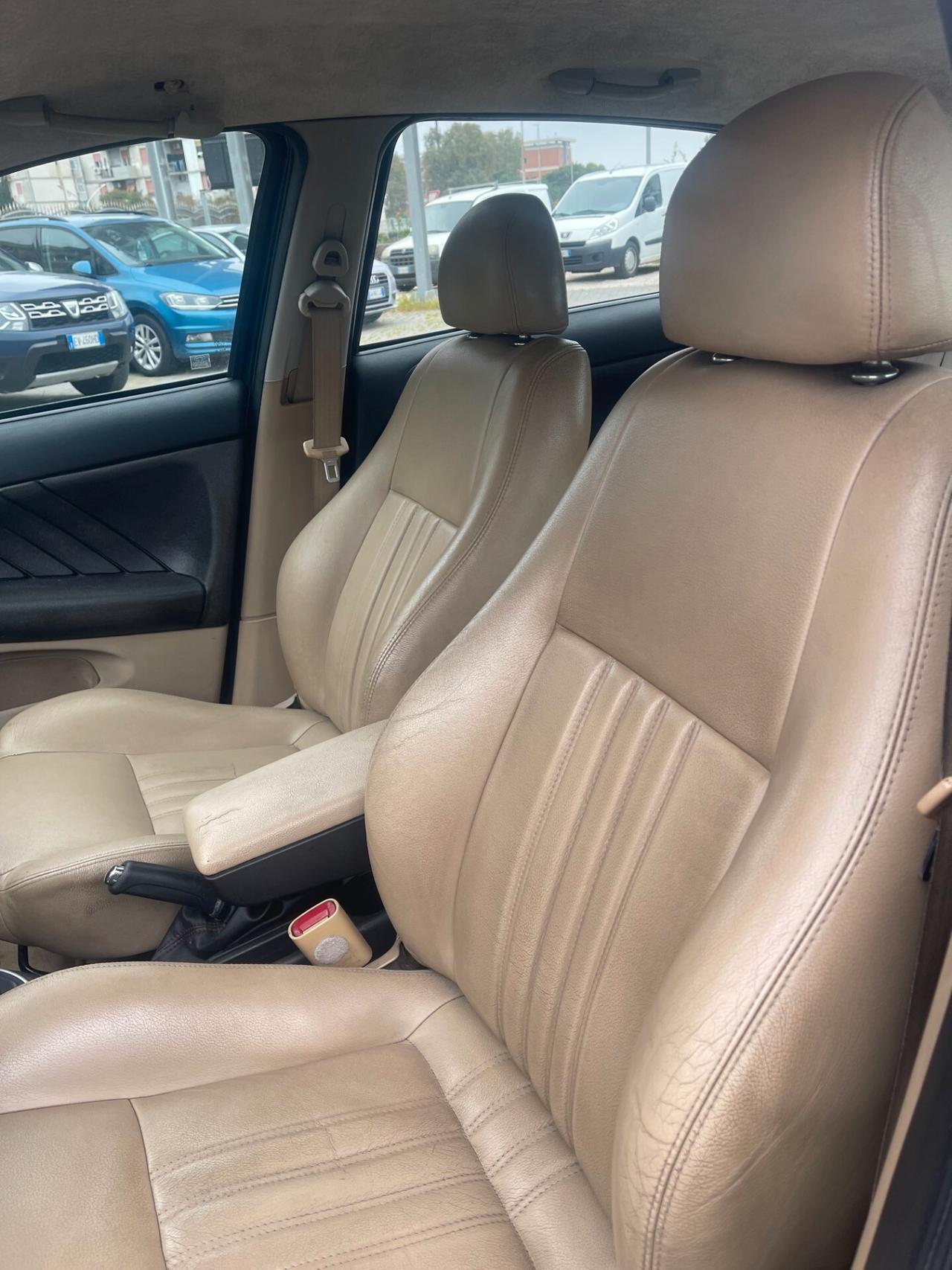 Alfa Romeo 147 1.9 JTD 150cv Exlcusive