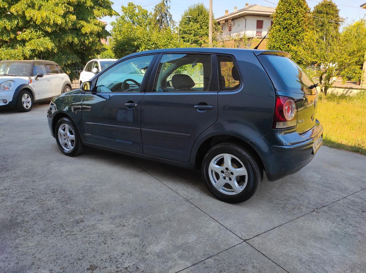 Volkswagen Polo 1.4/69CV TDI 5p. Sportiline