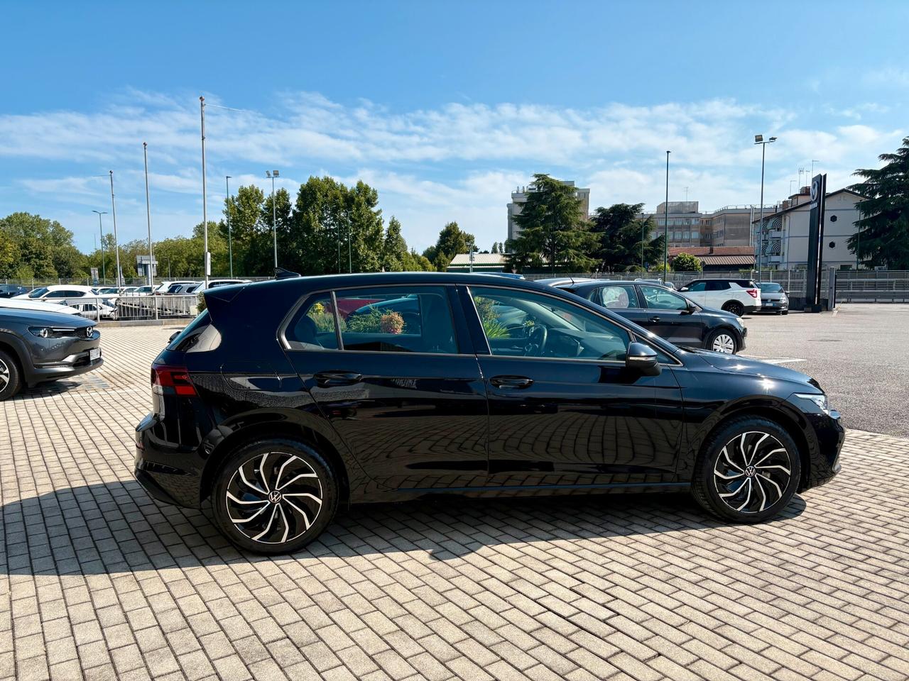 Volkswagen Golf 1.0 eTSI EVO DSG Life