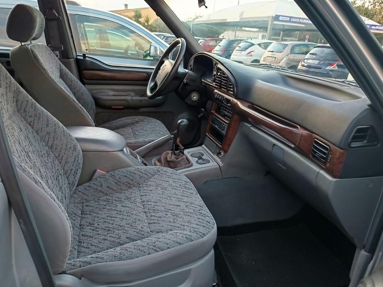 Ssangyong MUSSO 2000 - 2.3i 16V cat EL Lb automobili